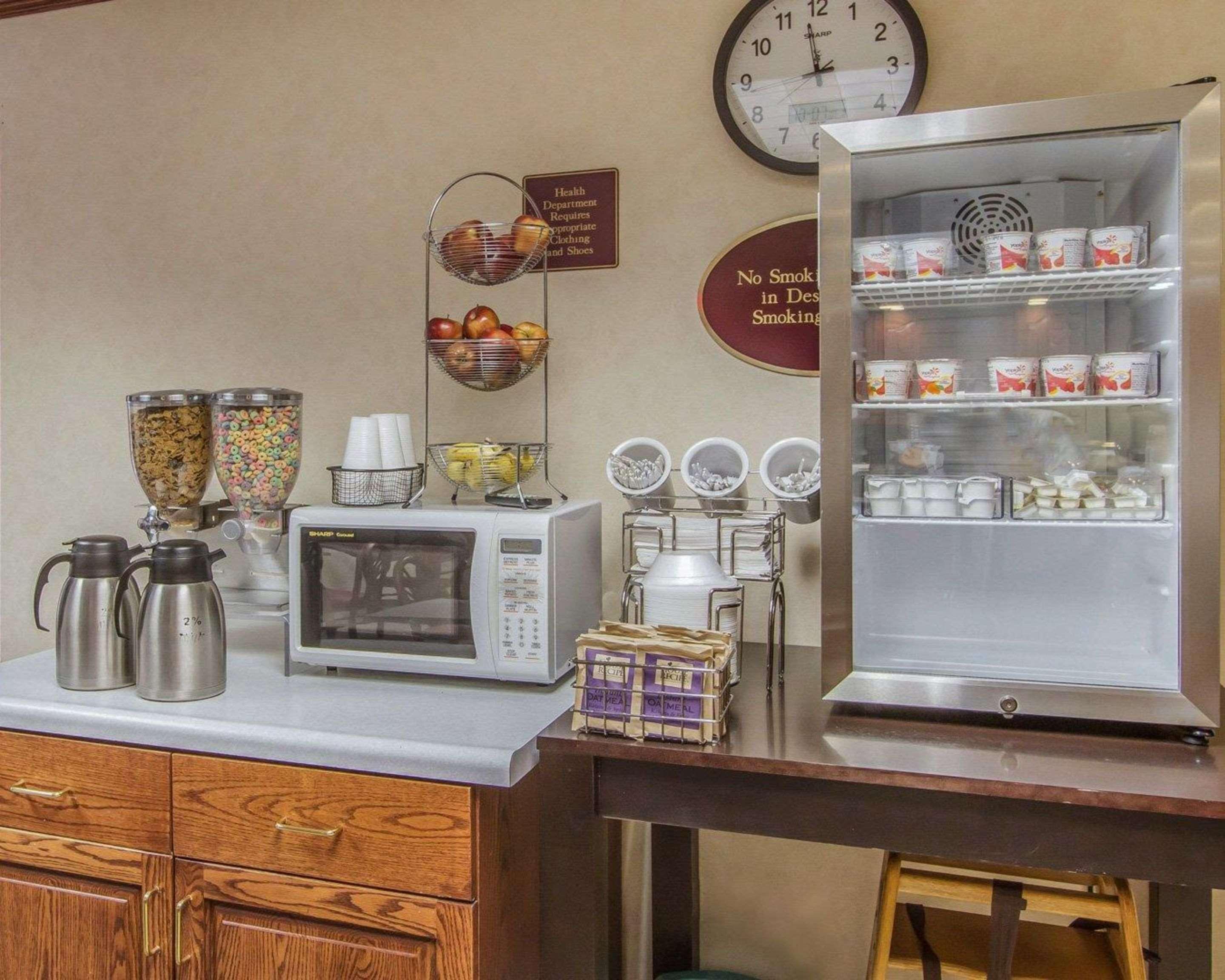 Rodeway Inn Fremont Ngoại thất bức ảnh