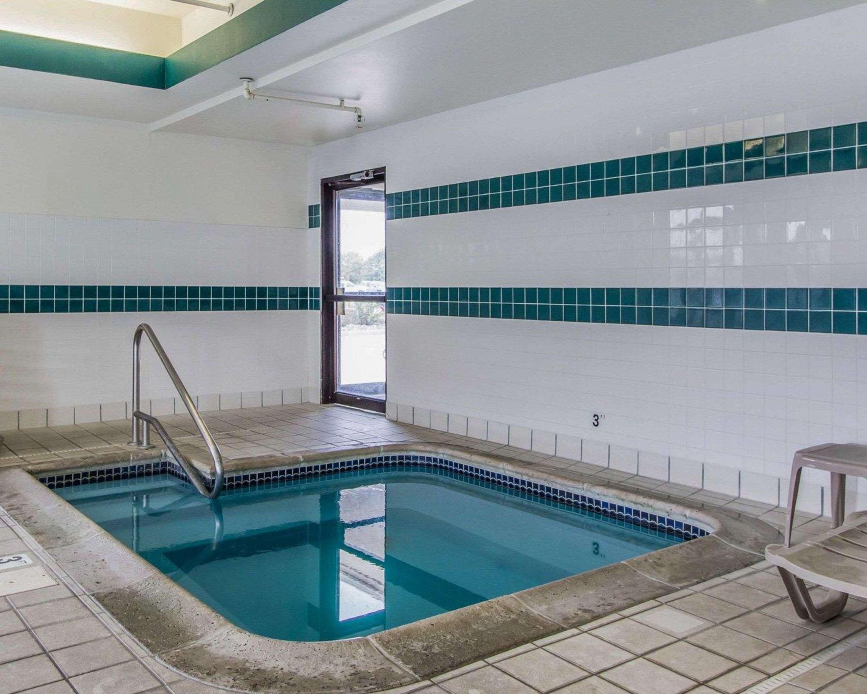 Rodeway Inn Fremont Ngoại thất bức ảnh